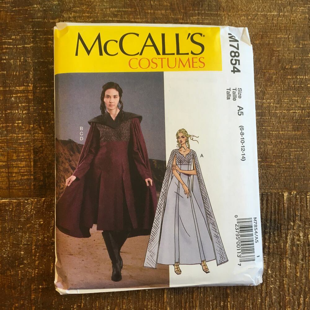 McCalls Sewing Pattern M7854 Fantasy Warrior Queen GOT Cosplay 6-14 UNCUT